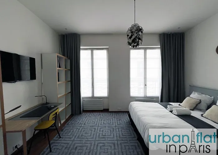 Urban Flat 155 - Luxury 2 Bedroom Flat In Paris